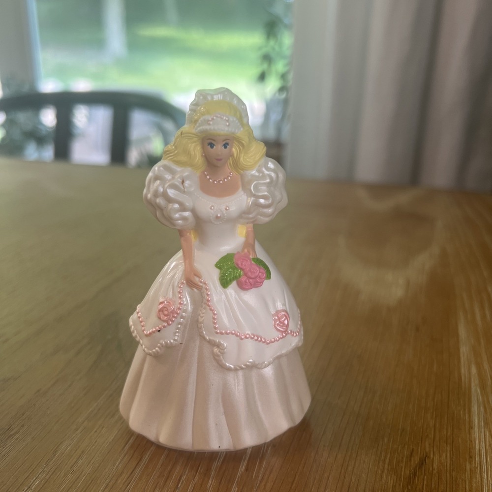 Vintage 1992 McDonald's Barbie Doll Plastic Wedding Figures Cake Topper Happy